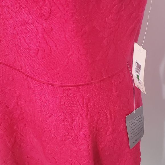 NWT Eliza J Fit and Flare Fuschia Dress with Floral Imprinting SIZE L (D… - Picture 6 of 7